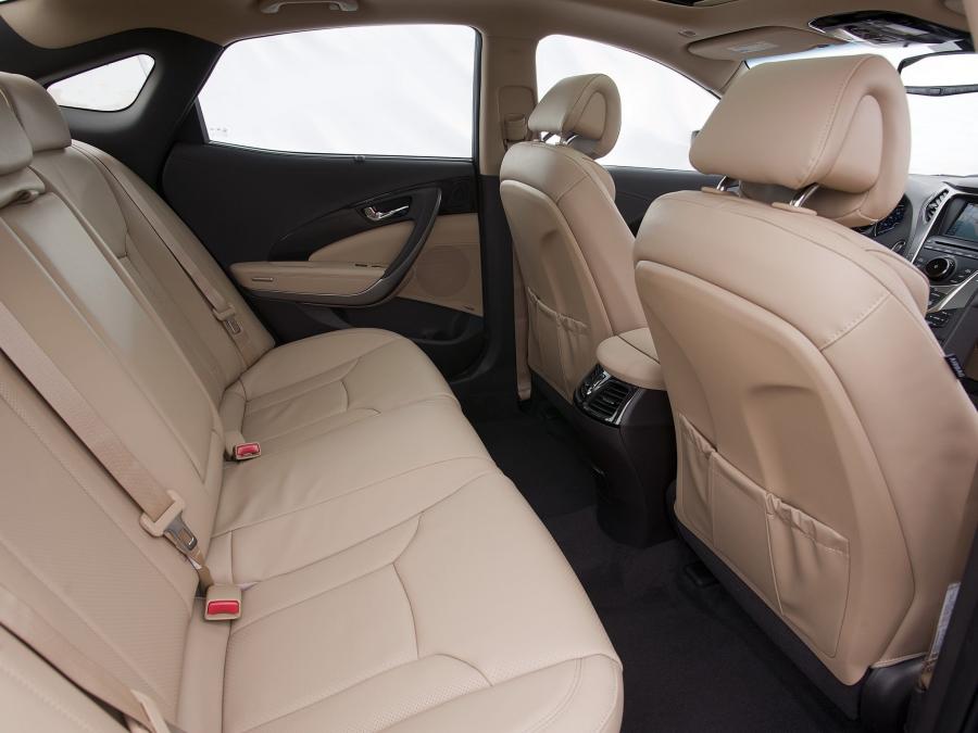  Hyundai Azera 2010 года  (фото 24 из 40)